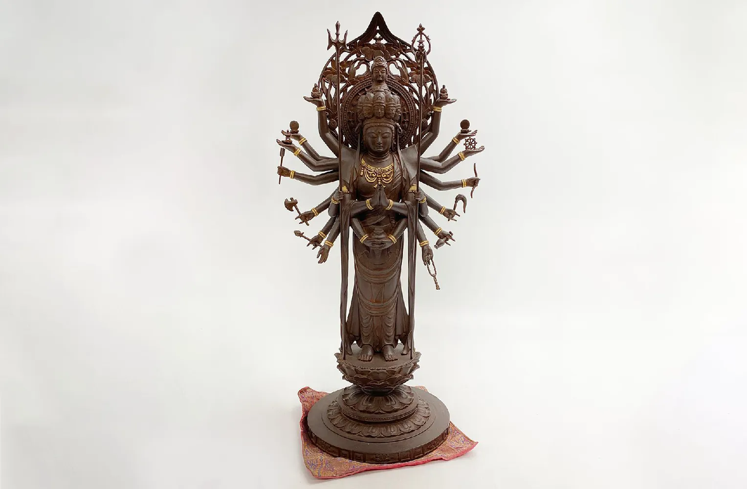 先崎栄伸 千手観音像