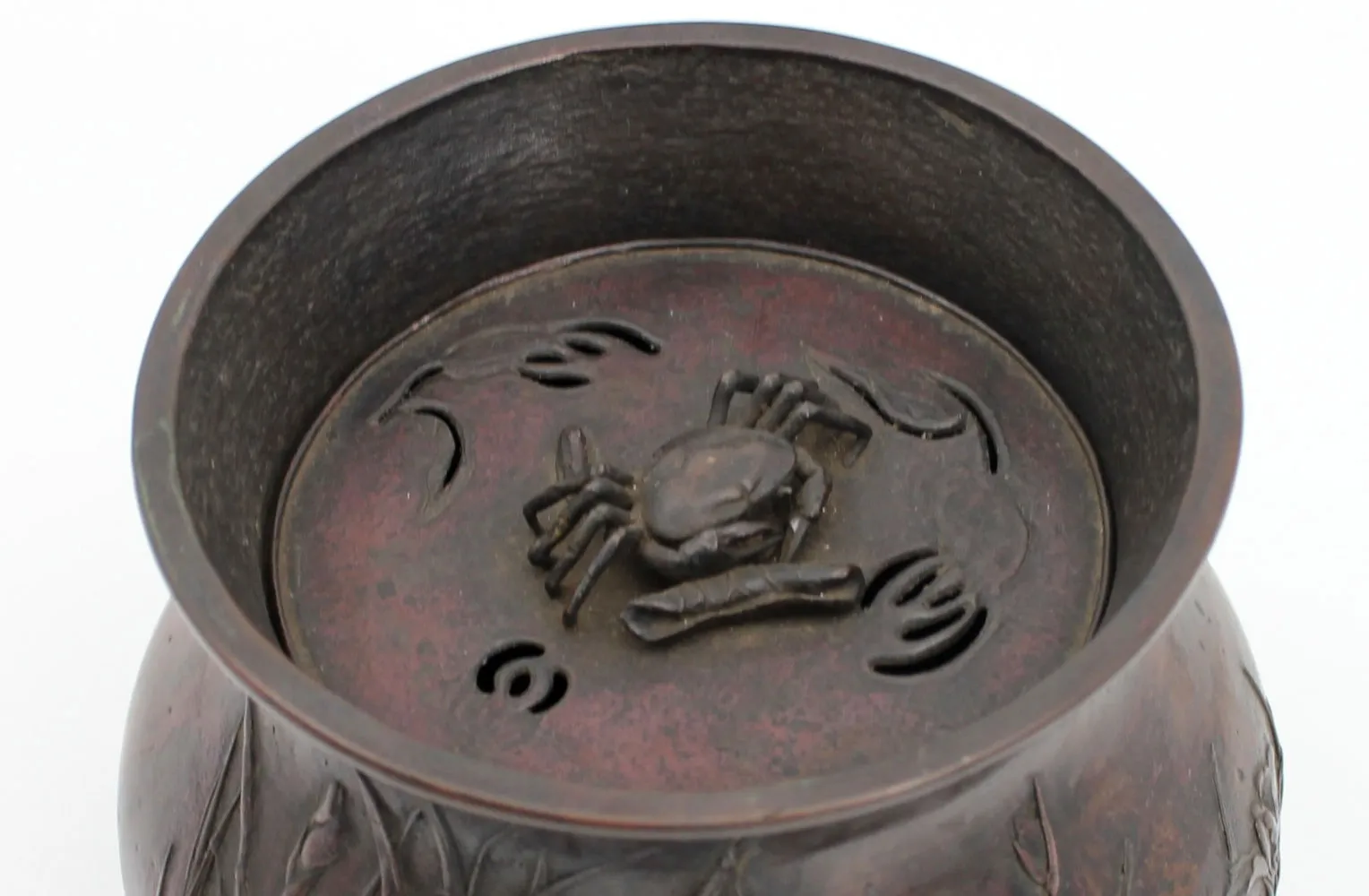 本間琢斎 斑紫銅 蟹摘蓋 水禽文 建水