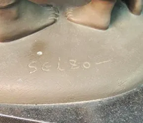 査定ポイント1.作家の確認