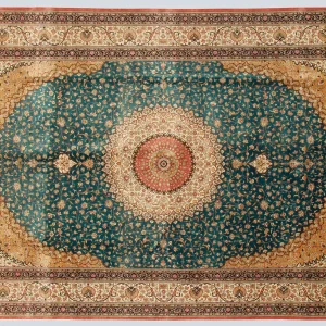 マラゲ産ペルシャ絨毯