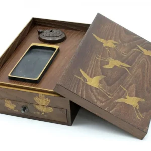 飛鶴紋蒔絵硯箱